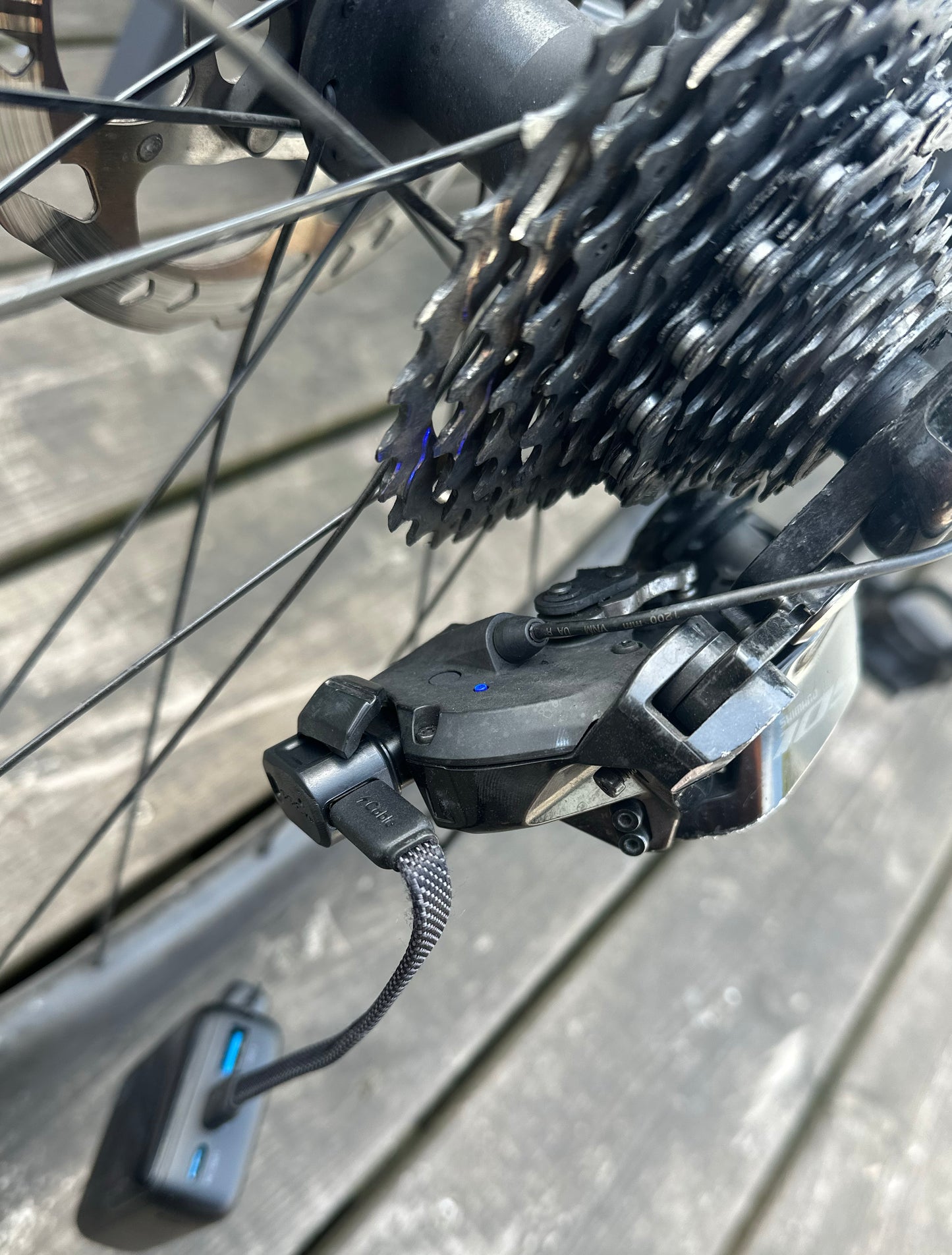 T1 Shift: USB C to Shimano Di2 charger adapter